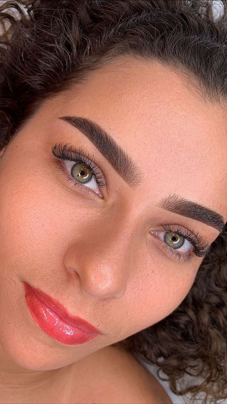 Micropigmentação de Sobrancelhas Shadow - 5